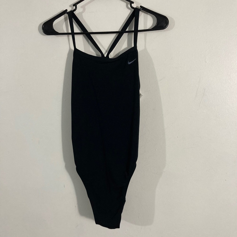 Nike One Piece Swimsuit Women 8 Black Crossback Athletic Training Swimwear